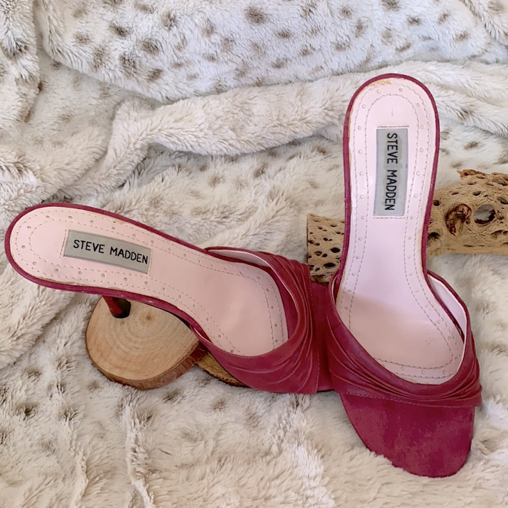 STEVE MADDEN LEATHER PUMP - Picture 1 of 6